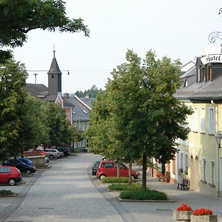 Burghotel Lichtenberg  Esterno foto